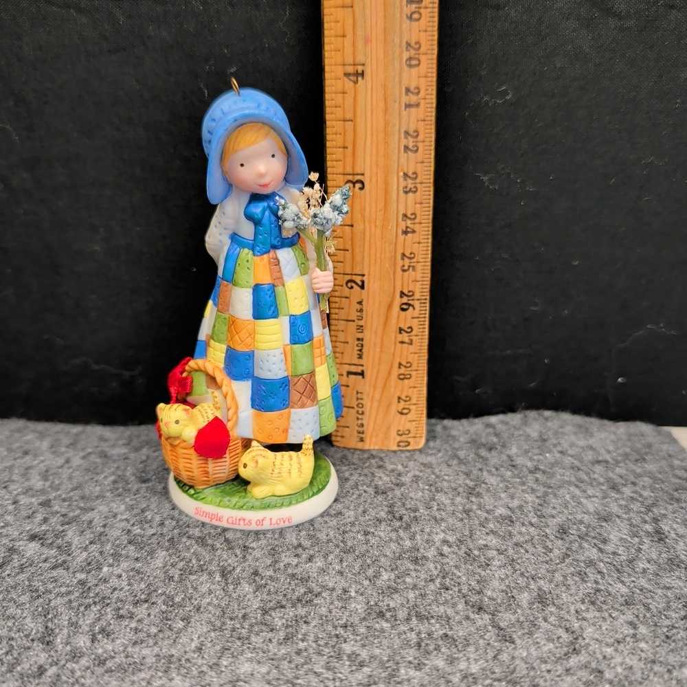 Holly Hobbie Christmas Ornament 2003 - Picture 7 of 8